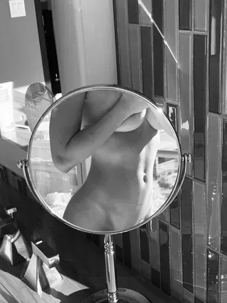 OnlyFans cuenta christycamill header 2