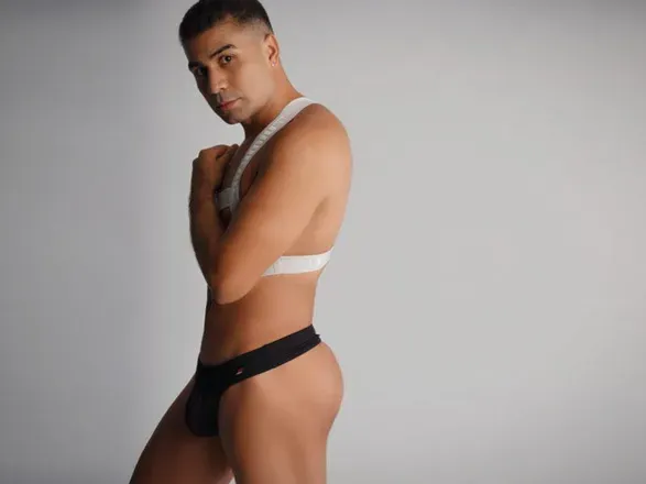 OnlyFans cuenta cris_tapias avatar 1