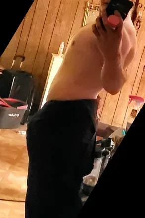 OnlyFans cuenta handsomescoundrel header 2