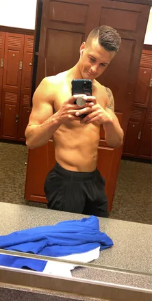 OnlyFans cuenta wishiwasdannyd header 2