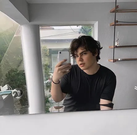 OnlyFans cuenta viniturola header 2