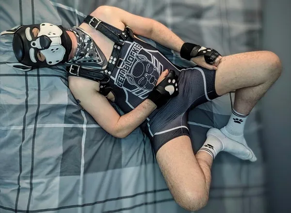 OnlyFans cuenta pup-olliee header 2