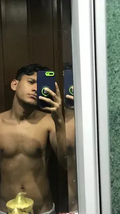 OnlyFans cuenta foxboyve avatar 1