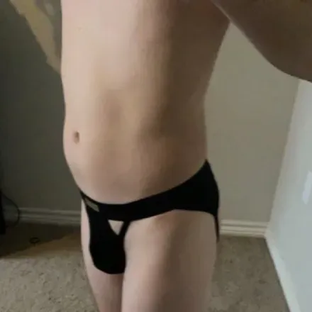 OnlyFans cuenta shybyeguy avatar 1