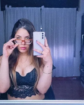 OnlyFans account  luzml avatar 1