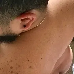 OnlyFans cuenta miamibearoso avatar 1