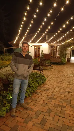 OnlyFans cuenta cristiantoquica12 header 2