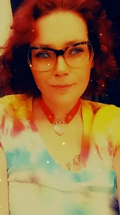 OnlyFans cuenta lovlywench header 2