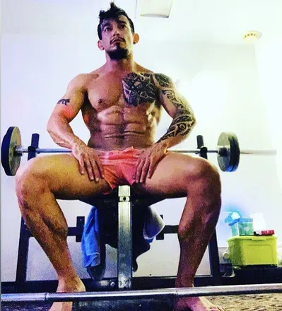 OnlyFans cuenta pesv30 avatar 1