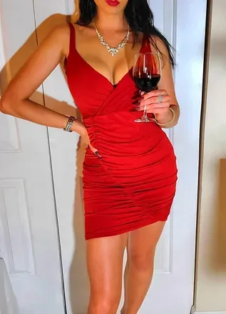 OnlyFans cuenta little.red.dress avatar 1