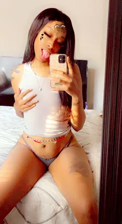 OnlyFans cuenta dea_dream header 2