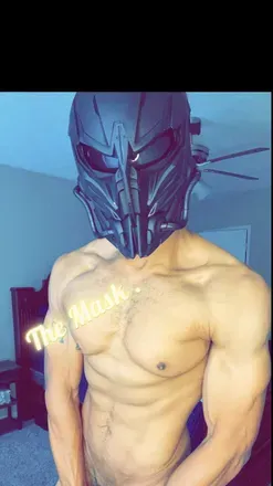 OnlyFans cuenta themaskquerade avatar 1