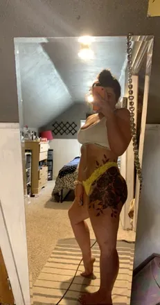 OnlyFans account  mongarrae avatar 1
