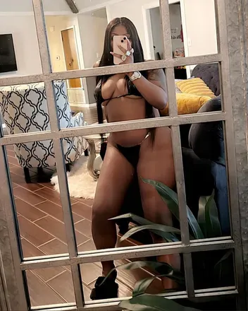 OnlyFans account  officialbighoney avatar 1