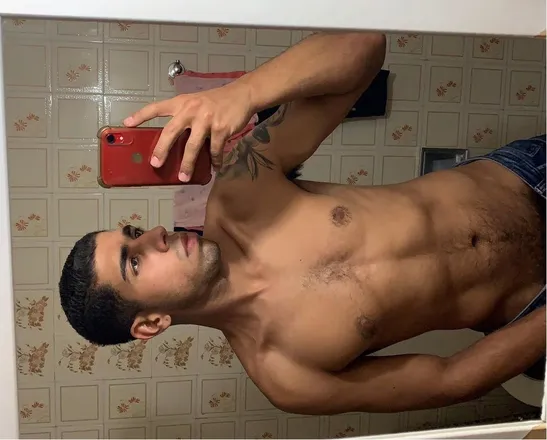 OnlyFans cuenta rafaelhaynes header 2