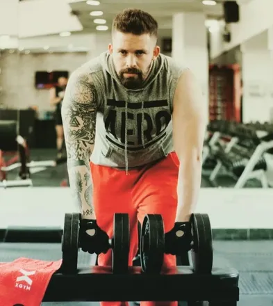 OnlyFans cuenta u107450732 header 2