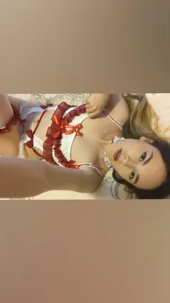 OnlyFans cuenta kittenbellnsfw header 2