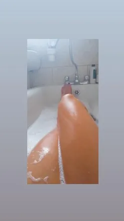 OnlyFans account  u126076753 header 2