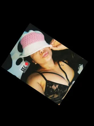 OnlyFans cuenta andreaferrer17 avatar 1