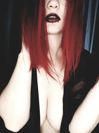 OnlyFans cuenta uchandelier-vixen avatar 1