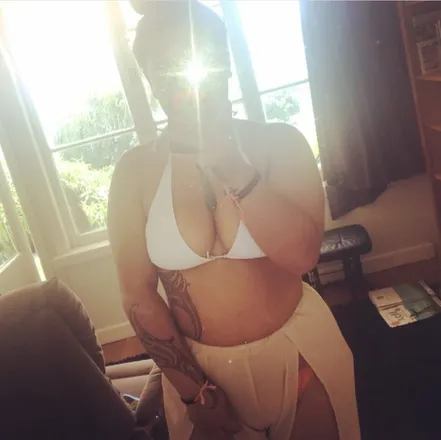OnlyFans account  dahnaxx header 2