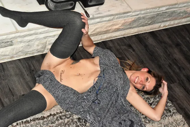 OnlyFans cuenta caliblack header 2