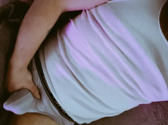 OnlyFans account  ty_bug2020 header 2