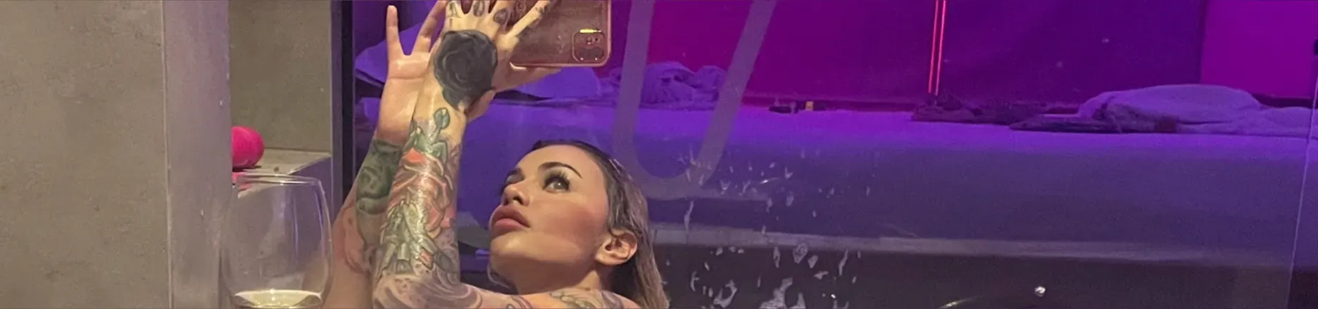 OnlyFans account  agathamiller_official header 2