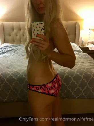OnlyFans cuenta realamericanwife avatar 1