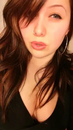 OnlyFans cuenta yummycurvypeach69 avatar 1