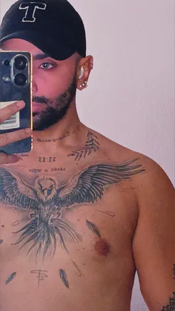 OnlyFans cuenta santi_vel25 header 2