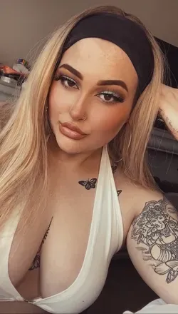 OnlyFans cuenta noelleh8 avatar 1