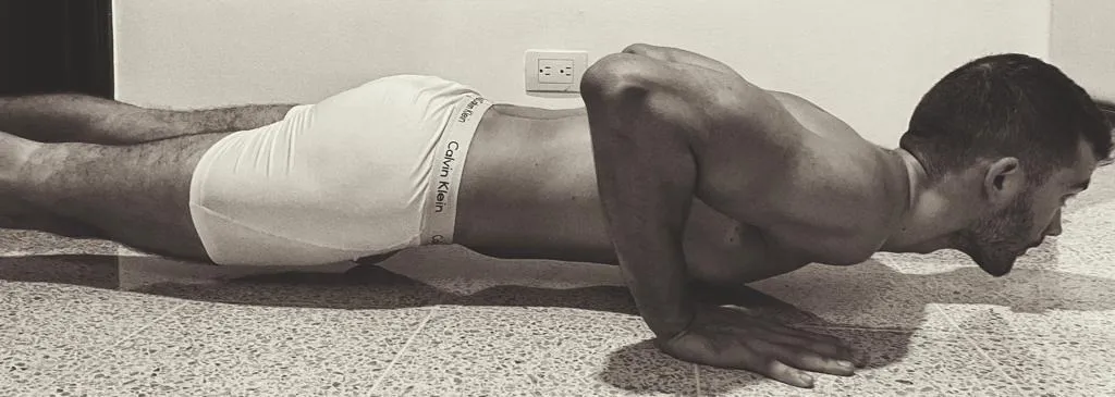 OnlyFans cuenta maximilianomej header 2