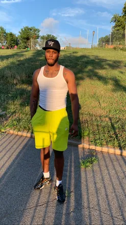 OnlyFans cuenta wayneeeo header 2