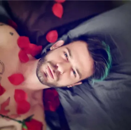 OnlyFans account  scottgrayson header 2