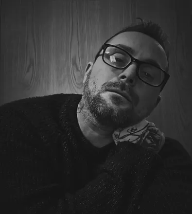 OnlyFans cuenta amplify_x header 2
