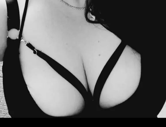 OnlyFans cuenta u235850022 header 2