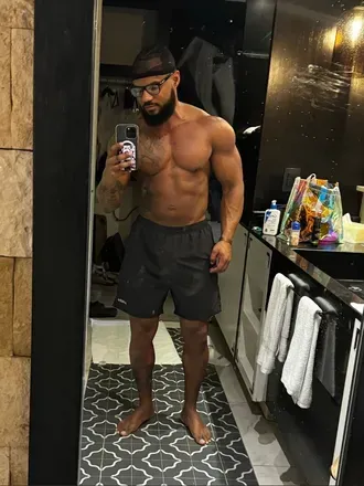 OnlyFans cuenta fittpapii avatar 1