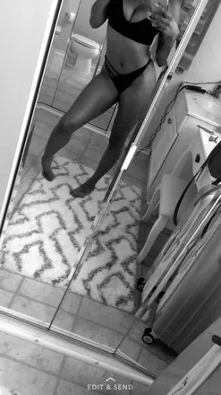 OnlyFans cuenta mrsreidsmith header 2
