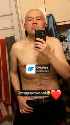 OnlyFans account  bigpapi_chulo86 avatar 1