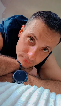 OnlyFans cuenta emi-40 header 2