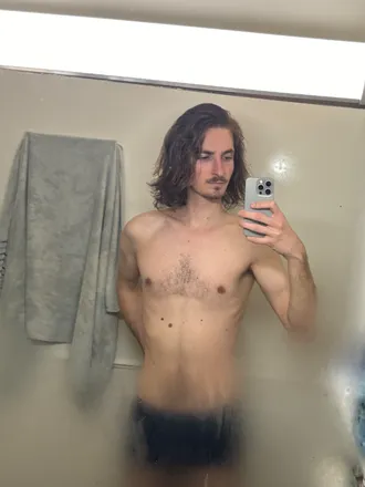 OnlyFans account  heterocurious75 header 2