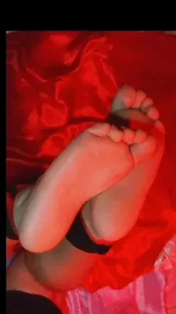 OnlyFans cuenta tastyfeetpic avatar 1