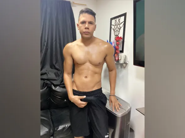 OnlyFans cuenta andresmagnon96 header 2