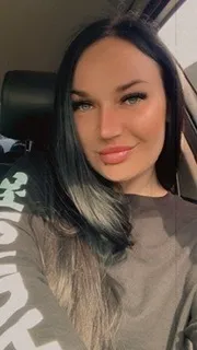 OnlyFans cuenta brunettehott header 2