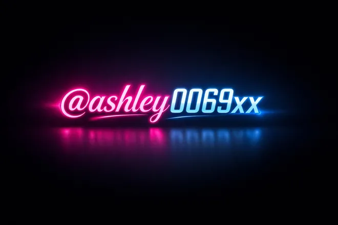 OnlyFans cuenta ashley0069xx header 2