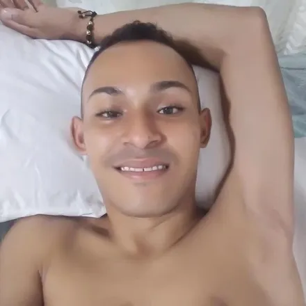 OnlyFans cuenta maikol0110 header 2