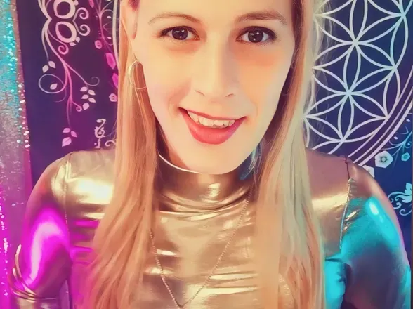 OnlyFans cuenta vickydevika header 2