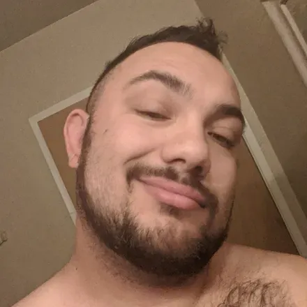 OnlyFans cuenta just-bearly-functional avatar 1