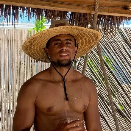 OnlyFans cuenta edward_arevalo header 2